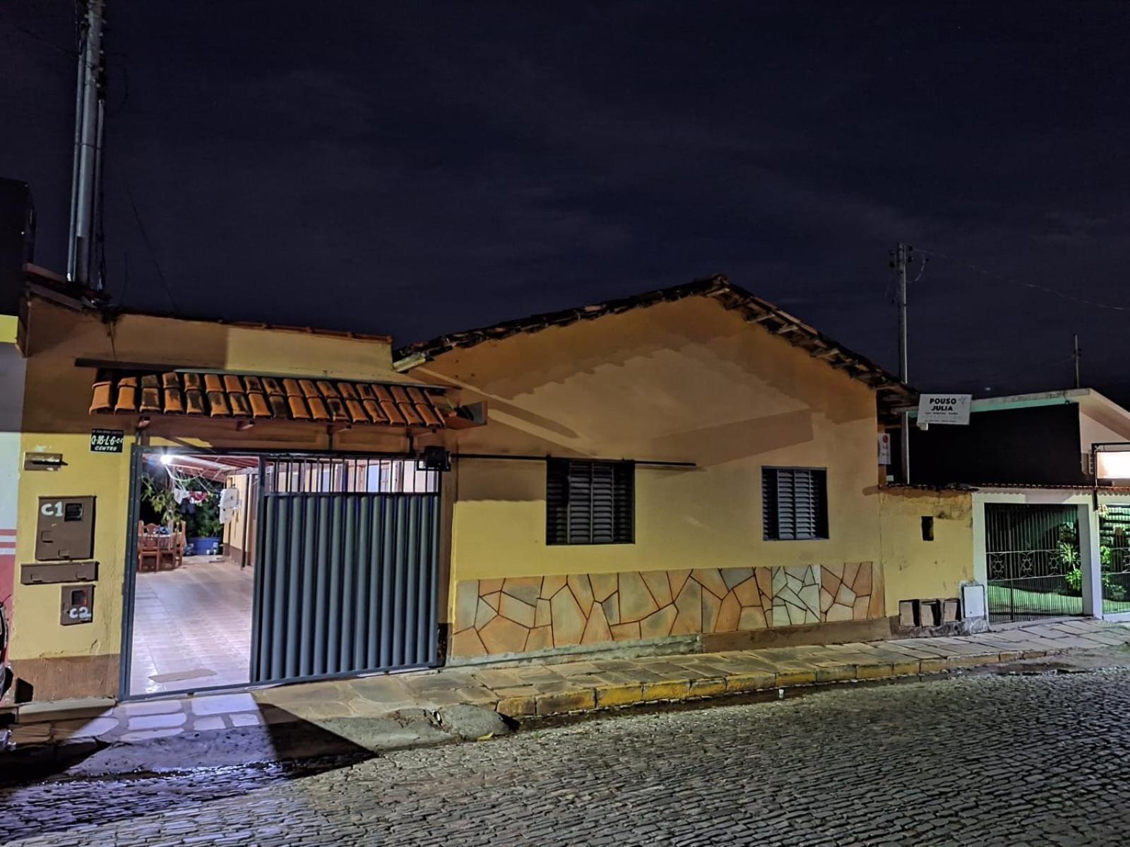 Pouso Da Julia Apartment Pirenopolis Exterior photo